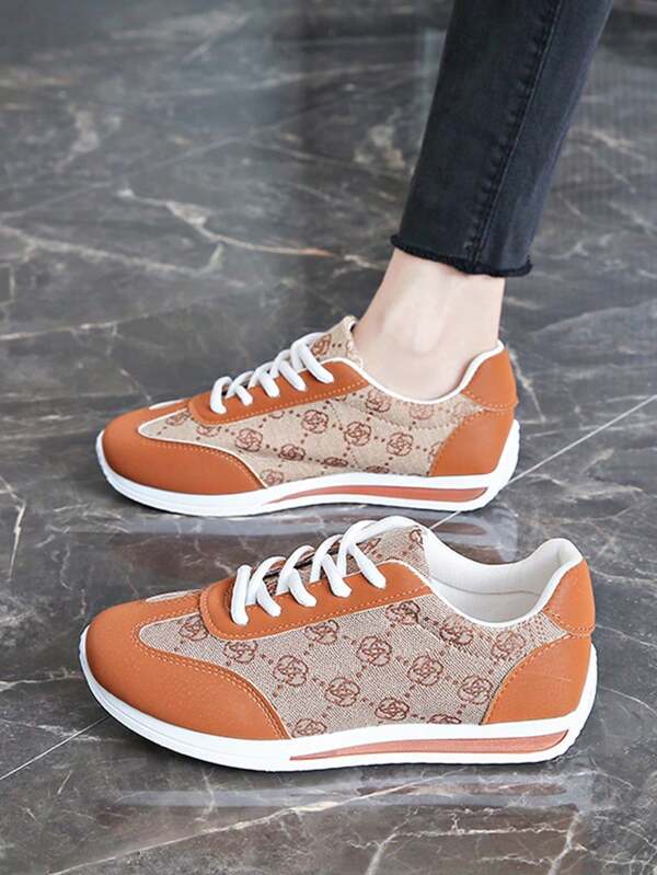 2024 Lace-Up Shoes, Non-Slip Wear-Resistant Casual Walking Shoes, Comfortable Sports Sneakers