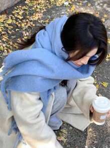 1件装女士白色流苏长款马海毛保暖防风围巾，简约时尚冬季加厚保暖羊绒披肩围巾，日常、聚会、约会两用，可作礼物