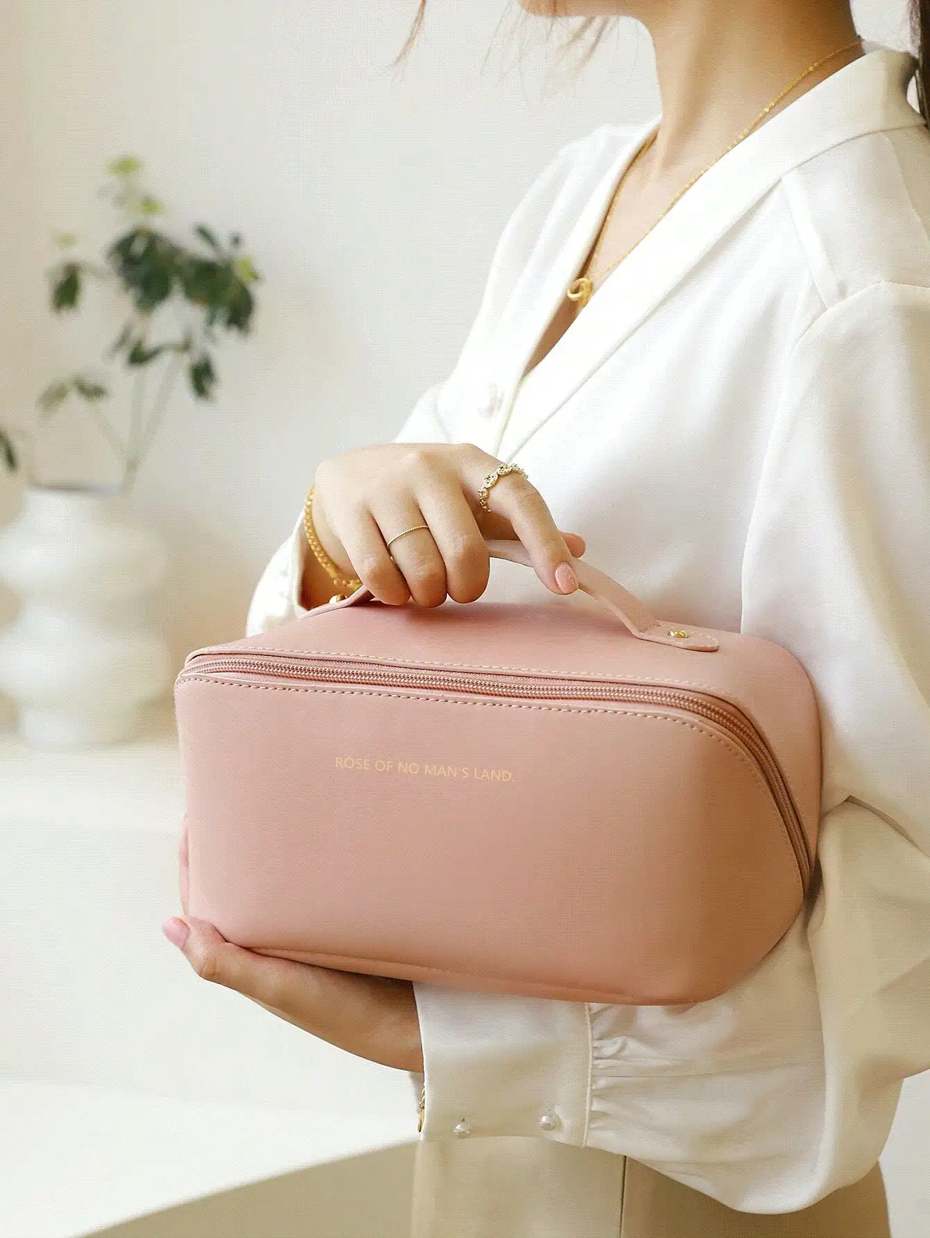 1 件多功能化妆包、夏季旅行化妆品收纳包、防水洗漱包、化妆刷架、大容量化妆包、方便的旅行手提包，用于护肤品、化妆品、化妆刷、粉饼、口红，适用于海滩、学校、浴室、假日、情人节、圣诞节、母亲节礼物，送给妈妈、家人、朋友、夏季必备包、化妆包、洗漱包、办公桌收纳包、化妆包、化妆袋、旅行必需品、化妆包、化妆包、大容量、大号化妆包