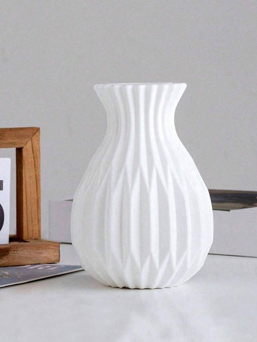 1 chiếc bình nhựa gốm sứ tối giản, đồ trang trí nhà cửa cho phòng khách, bình hoa thủy canh, bình phong cách Bắc Âu, bình trang trí nhà cửa, bình phong cách Boho, bình trang trí tối giản, bình trang trí đám cưới, bình trang trí bằng nhựa chống vỡ, bình hoa màu trắng làm đồ trang trí trung tâm, bình nhân giống cây, bình vẽ, bình hoa bó, bình cành ô liu, bình hoa và chậu trồng cây, bình trang trí Halloween, bình đựng hoa thủy canh sáng tạo tối giản, bình hoa Pháp, bình thẩm mỹ, thích hợp cho cây sậy, hoa tulip - trắng - Xem 1