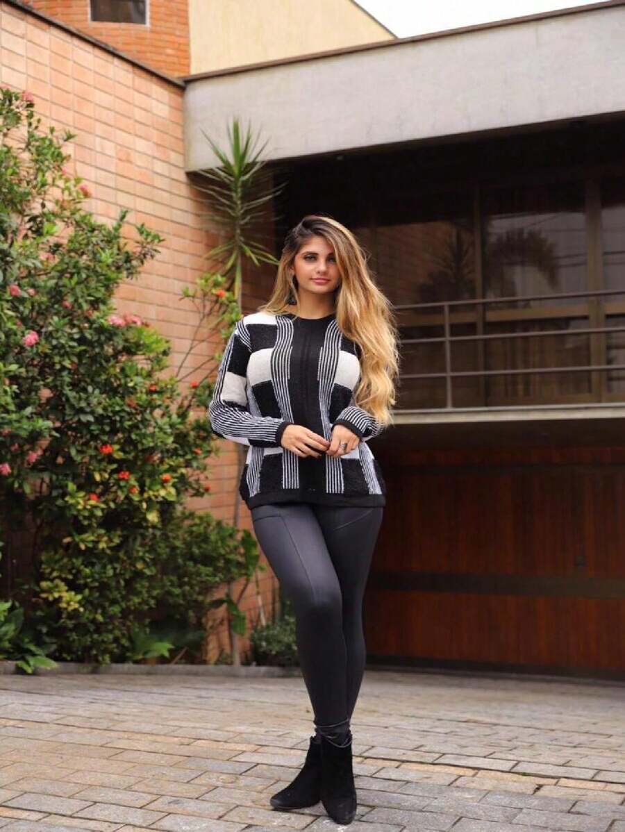 Blouse Cap Towel Plaid With Striped Weaves Mousse - màu đen - Xem 1