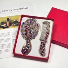 Exquisite Small Relief Antique Peacock Open Screen Handheld Mirror & Portable Creative Sense Comb, Gift Box With Greeting Gifts And Birthday Gifts,The Color Of The Gemstones Inlaid In The Product Is Random,Women Valentine Gift Birthday Boyfriend Girlfriend