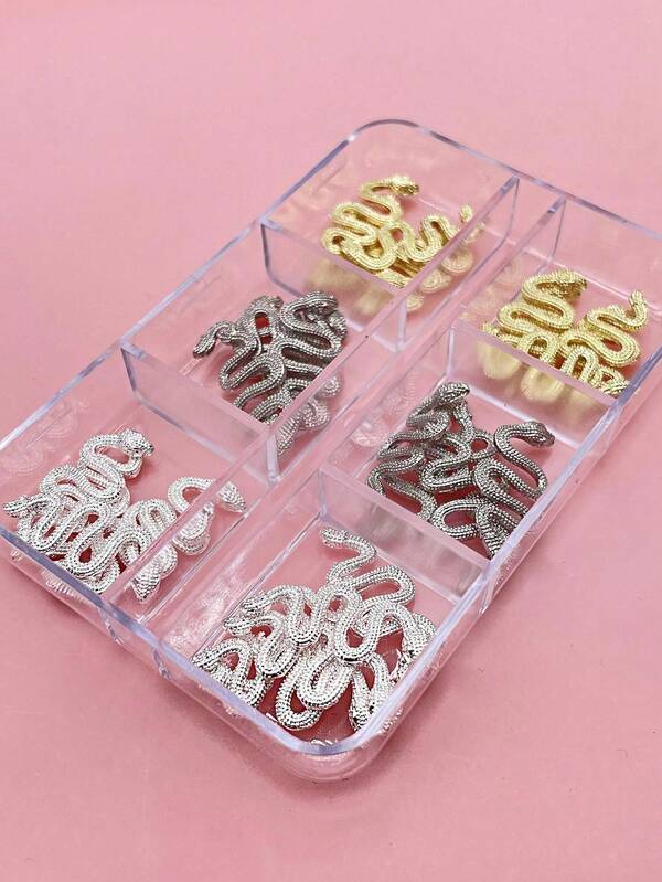 30pcs Snake Shaped Metal Nail Decorations