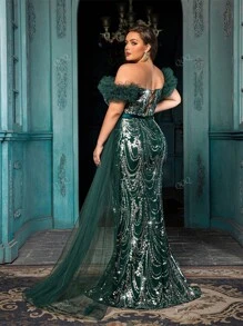 QOQ Robe de soirée brillante mode grande taille pour femmes. Robe de soirée formelle pour tapis rouge, dîner de gala, gala de bienfaisance. Robe verte fendue à épaules dénudées pour soirée de remise des prix