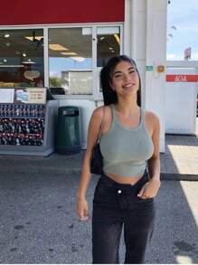 Ribbed Racerback Tank Top With Scoop Neckline - Green - View 3