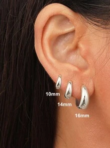 1 đôi bông tai vòng tròn vàng và bạc dày, bông tai vòng tròn nhỏ bằng bạc 925, bông tai vòng tròn vàng thời trang dày thu nhỏ. Có thể xếp chồng để xỏ nhiều lỗ, với phong cách thời trang và tối giản, phù hợp để đeo khi hẹn hò hàng ngày. - bông tai - Xem 10