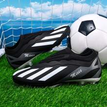 1 Paar Unisex-Fußballschuhe, Stollen für weichen Boden für Spiel/Training, Low-Top-Outdoor-Sportschuhe mit Grip, rutschfestem und verschleißfestem Design, leichte Hochleistungs-Fußballschuhe, direkt ab Werk - schwarz und weiß - Übersicht 3