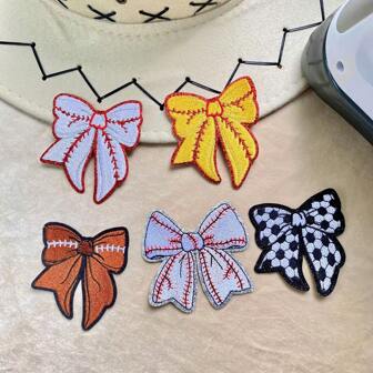 5 件各式亮边运动球、蝴蝶结装饰、熨烫补丁、刺绣贴花、热熔胶带，适用于 DIY 夹克、牛仔裤、背包、背心、帽子、卡车司机帽