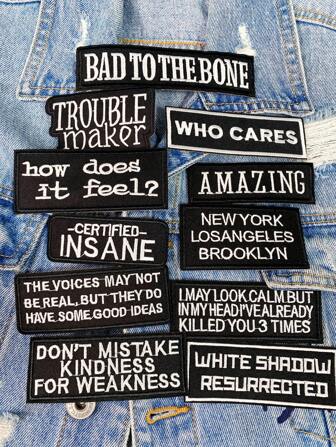 1 uppsättning om 3/11 st Svartvita engelska bokstäver broderilappar Polyester järn-på-lappar Sy på gör-det-själv-kläder Tillbehör Tygklistermärken Lämpliga för ryggsäckar, jeans, jackor, t-shirts, hattar, klänningar, etc.