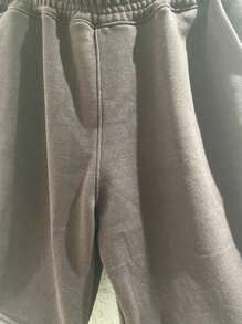 Top 9 Bermuda Style Sweat Shorts With Elastic Waistband And Side Pockets. - 黑色 - 查看 5