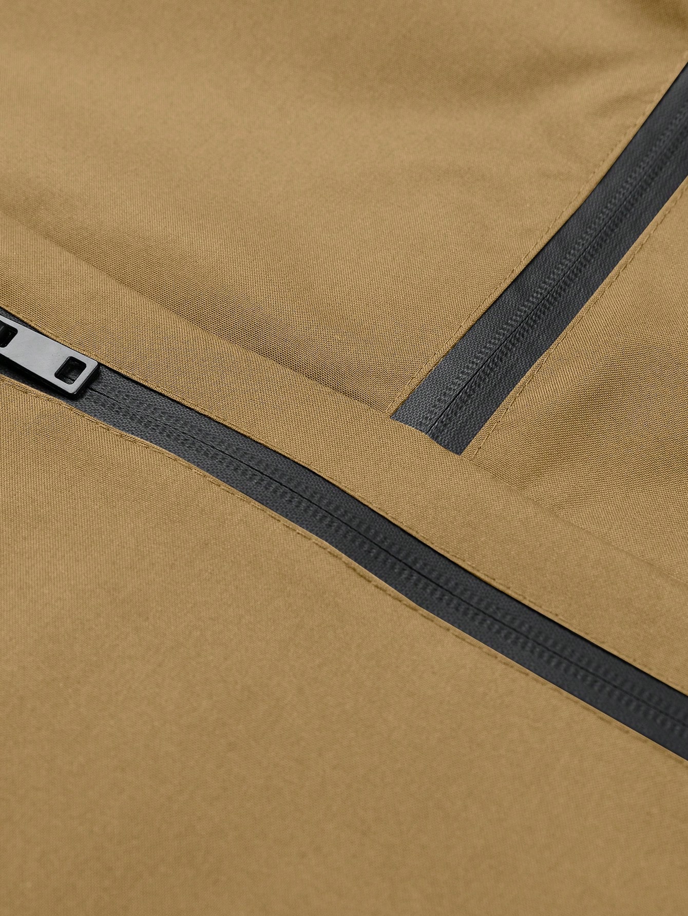 معطف رياضي أنيق وعملي نصف سحاب مقاوم للماء وللرياح