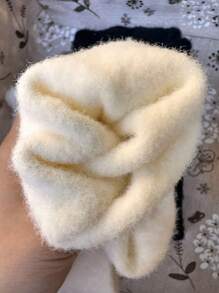 1 双女士秋冬貂绒中筒袜，厚实保暖可爱小猫图案睡眠和家居袜 - 白色 - 查看 3