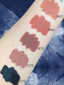 GIRLCULT Batom Manchado Fosco Love Whisper G79 Preto e Azul Batom Camaleão e Preto | Tinta Não Pegajosa | Brilho Labial Hidratante e Longa Duração | Altamente Pigmentado | Aspecto Mais Suave e Fosco | Ultra Brilho Com Cor Realçadora | Não Ressecante, 3,8ml/0,13 fl. Oz, PRESENTE