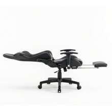 Gaming Chair With Footrest And Reclining Function, Ergonomic Office Chair With Neck And Hip Pads, Lie-Flat Sleeping Position, Max. Weight Capacity 130 Kg