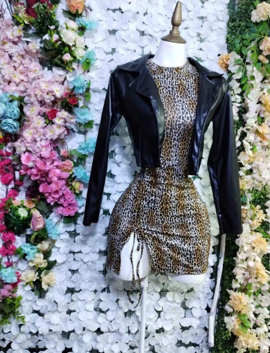 VESTIDO CORTO JUVENIL CON TORERA DE VINIL MOD. LUCY - Óxido marrón - Ver 1