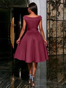 Faeriesty ​Elegant Off-Shoulder Solid Color Belted Party Dress - Slimming Evening Gown For Women, Wedding Guest Cocktail Dress - Burgundy - View 2