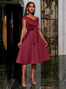 Faeriesty ​Elegant Off-Shoulder Solid Color Belted Party Dress - Slimming Evening Gown For Women, Wedding Guest Cocktail Dress - Burgundy - View 6
