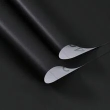 1卷黑色纯色自粘墙纸，尺寸为15.7英寸 x 196.8英寸/118.1英寸/39.3英寸，哑光PVC表面，防水，易清洁，可移除贴纸，适用于卧室、客厅、酒店墙面、家居装饰、厨房台面、餐具、家具翻新。DIY，安装和移除都很简单。翻新贴纸，可移除墙板，墙纸，春季装饰，让您的家焕然一新。Rama装饰贴纸，生日毕业礼物。 - 黑色 - 查看 8