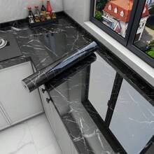厚防水、防霉、即撕即贴大理石壁纸，适用于厨房台面、墙壁、踢脚板、书桌、梳妆台、浴室、窗台、梳妆台和其他光滑表面。强力粘合，易于自行粘贴，无味材料。 - 大理石系列 - 查看 62