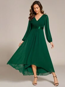 EVERPRETTY Elegant V-Neck Lantern Sleeve Pleated Bridesmaid Dress