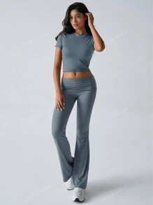 2pcs/Set Women Summer Solid Color Round Neck Short Sleeve Fitted T-Shirt And High Waist Ruffle Flared Pants, Athleisure Set