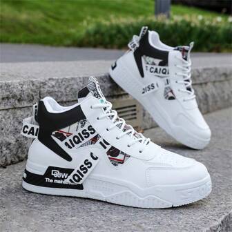 Scarpe da skate stampate da uomo taglia comoda, scarpe casual alte con punta tonda e suola spessa, comode, nuove sneaker autunnali con fondo spesso e stile da strada per uomo