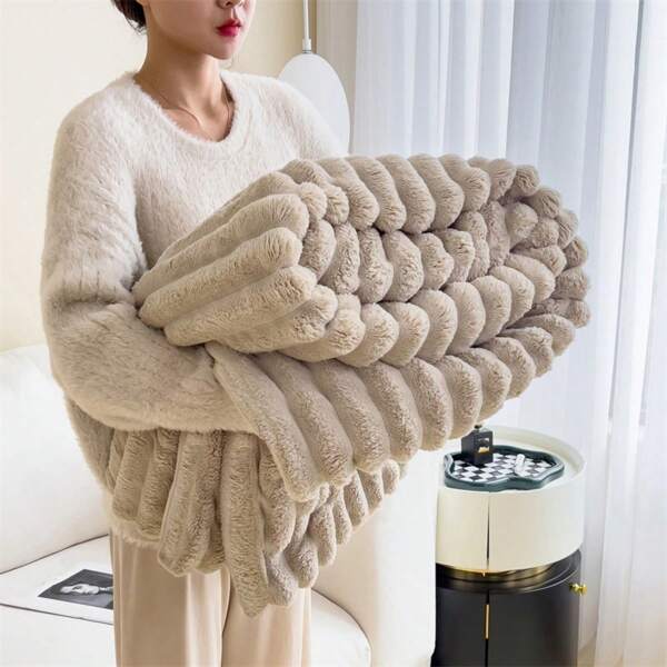 1pc Soft, Skin-Friendly Plush Blanket, Multi-Size And Multi-Function Throw Blanket, Suitable For Travel, Air Conditioning, Summer, Bed, Sofa, Outdoor, Office, Bedroom Decor, All Season Use