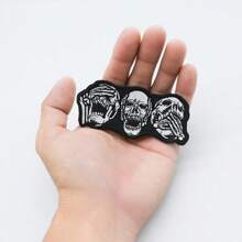 1 Stück Totenkopf Stickerei Patch, geeignet zum Dekorieren von T-Shirts