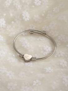 1 件可爱简约风格青春爱心吊坠英文首字母手链，送给男孩和女孩的最个性化礼物 - 均碼 - 查看 58