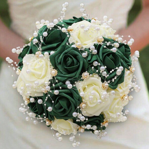 Buquê Elegante de Rosas Verde Escuro com Fita de Cetim com Pérolas, Buquê de Noiva, Flor de Casamento para Dama de Honra, Buquê de Rosas Simulado de Espuma de PE Preservado Flor PE114B