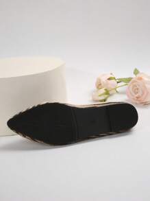 女士性感斑马图案平底乐福鞋，尖头一脚蹬设计，独特斑马纹，时尚新款女士平底鞋，低跟，四季舒适休闲鞋，适合日常通勤和外出 - 棕色 - 查看 8