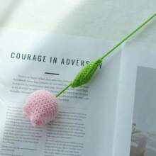 1/3/6/10 bông hoa tulip trang trí móc thủ công. Hoa nhân tạo, hoa sống động như thật, hoa thủ công, hoa làm từ sợi len. Thích hợp làm quà tặng cho người yêu, mẹ, cô giáo, hoặc dùng để trang trí nhà cửa cho nhà hàng, phòng khách, phòng ngủ, đám cưới và tiệc tùng, cũng như trang trí ngoài trời. Phù hợp cho Tết Dương lịch, Ngày lễ tình nhân, Lễ Phục sinh, Ngày của Mẹ, tựu trường, đám cưới, sinh nhật và các ngày lễ khác. - Hồng - Xem 13