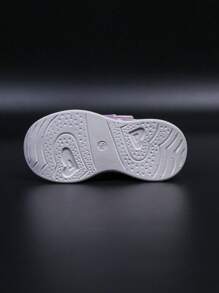 时尚 LED 照明皮革透气运动鞋，适合男孩和女孩 - 休闲、减震、四季防滑户外跑步和步行鞋 - 淡紫色 - 查看 7