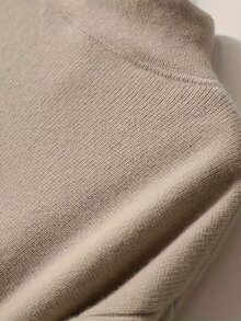 Women's Casual Solid Color Single-Breasted Stand Collar Long Sleeve Knitted Cardigan, Elegant Minimalist Fashion Sweater Jacket, Simple Commuting Street Style