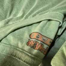 PLAYERA DAMA CARTOON RETRO  SICK SAD WORLD - Verde - Ver 3