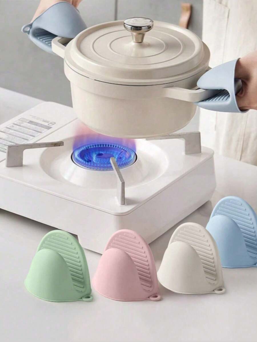 2 Pieces Of Silicone Heat-Insulated Hand Clips, Oven And Microwave Anti-Scald And Anti-Slip, High Temperature Resistant Gloves, Kitchen Silicone Hand Clips - Microwave Oven Gloves - Prevent Burns Silicone Gloves - Perfect For Baking And Grilling - Multicolor - View 1