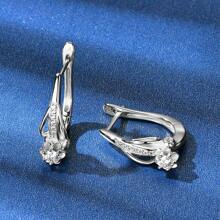 XUJIA 1 Cặp Bạc Sterling 925 3mm (0,10ct * 2 chiếc) Hoa tai Moissanite tròn, Kiểu dáng hoa nở đẹp, Hoa tai chụp tai cho nữ, Thích hợp làm trang sức dự tiệc, Trang sức dự tiệc Giáng sinh, Dành tặng người yêu dấu Tặng kèm 1 viên Moissanite 3mm Giấy chứng nhận GRA - EMO-514 - Xem 3