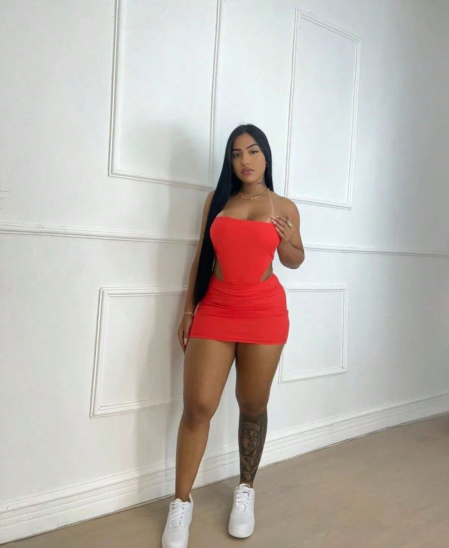 Low-Cut Bodysuit With Skirt Set - Đỏ - Xem 1