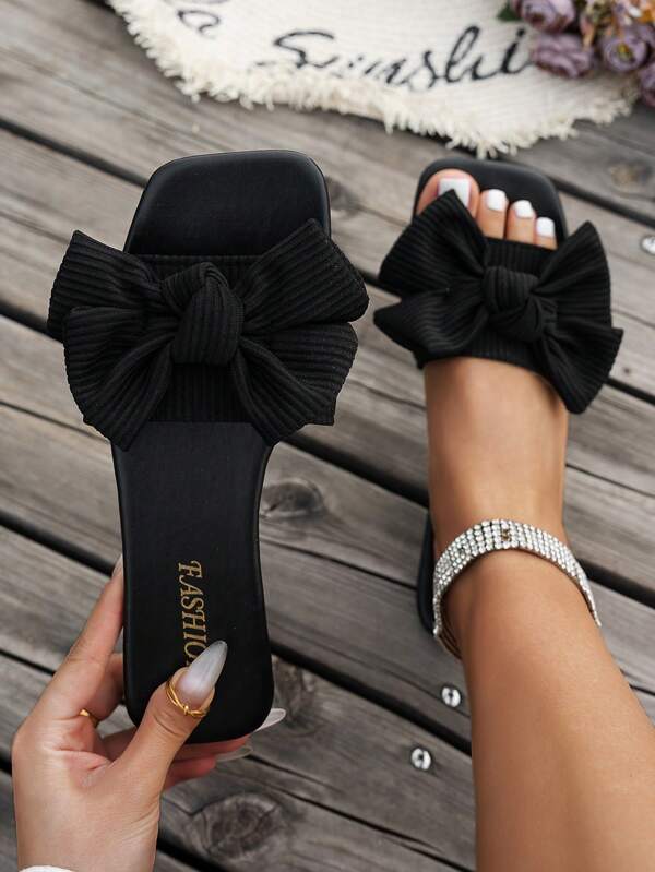 Women's Butterfly Decor Black Flat Sandals, Square Toe Slip-On Slippers, Fashion Simple Style Suitable For Home, Outing, Party, Cute Beach Shoes Valentines