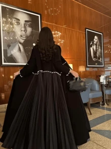 女士串珠褶裥长袍，端庄的阿巴雅 - 黑色 - 查看 1