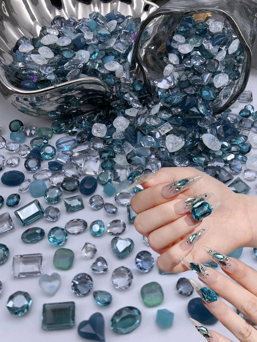 指甲饰品 美甲用品 指甲宝石 指甲 DIY 美甲 秋冬暖色美甲 莫兰迪蓝色美甲钻 冷色调美甲 30/50/100 件 指甲尖底钻 多色混合包装 - 藏蓝色 - 查看 1