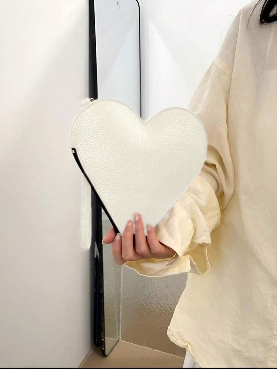 Bolsa De Mao Coraçao Feminina Simples e Elegante Bolsas Clutches