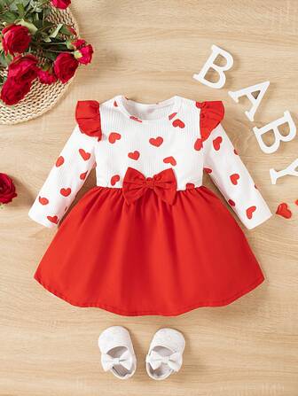 情人节女婴心形印花盖袖蝴蝶结连衣裙