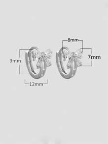 1 Đôi bông tai nơ xinh xắn đính đá Zirconia, thích hợp cho nữ giới đeo hàng ngày (Bông tai nhỏ nhắn và dễ thương) - Bạc - Xem 3
