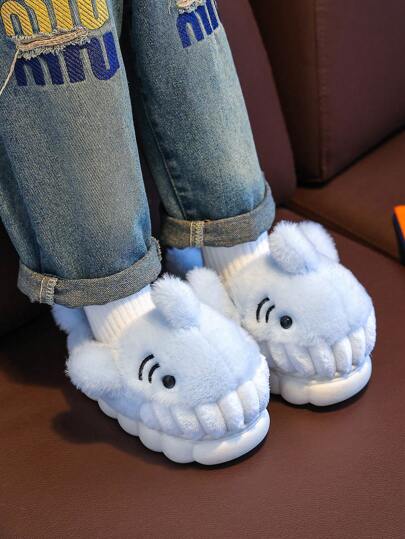 Papuci de casă de iarnă cu rechin de desene animate drăguț pentru copii noi papuci de pluș pentru petrecerea timpului liber în interior și în aer liber, confortabil, antiderapant, fund moale, papuci de casă cald