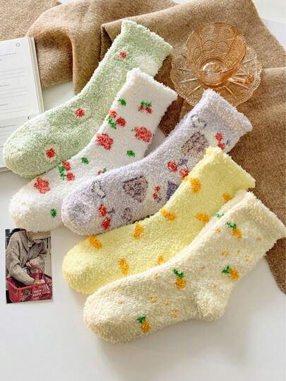 Random 3 Pairs Of Children's Winter Non-Hair Coral Velvet Girls Small Fresh Fruit Half-Side Velvet Home Sleeping Socks Floor Socks Mid-Tube Socks