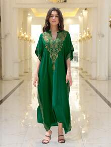 Green Embroidered Arabesque Stand Collar Dress Thobe For Women Dress Caftan - Olive Green - View 4