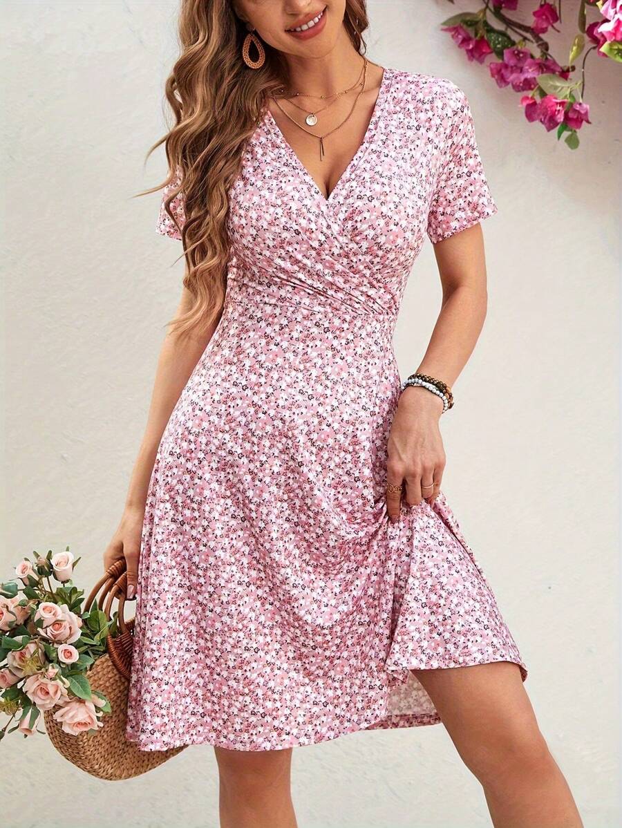 Fashionable & Elegant Printed V-Neck Short Sleeve Casual Dress - Red - View 1