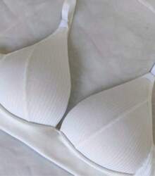 Wire-Free Bra With Ribbed Cups Soft Comfort Soft Support Fitness Top - 米色 - 查看 3