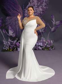 Faeriesty 大码婚纱新娘礼服 - 圆领优雅，串珠长袖和飘逸的不对称侧裙 - 美人鱼轮廓，适合婚礼仪式、正式庆典、教堂活动、目的地婚礼和新娘博览会